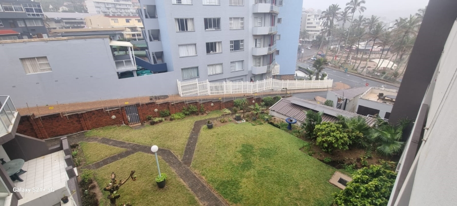 2 Bedroom Property for Sale in Margate Beach KwaZulu-Natal