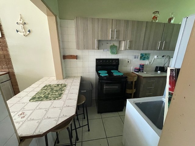 2 Bedroom Property for Sale in Margate KwaZulu-Natal