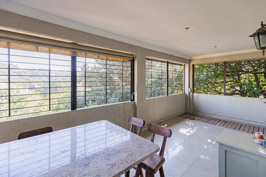 4 Bedroom Property for Sale in Sea Park KwaZulu-Natal