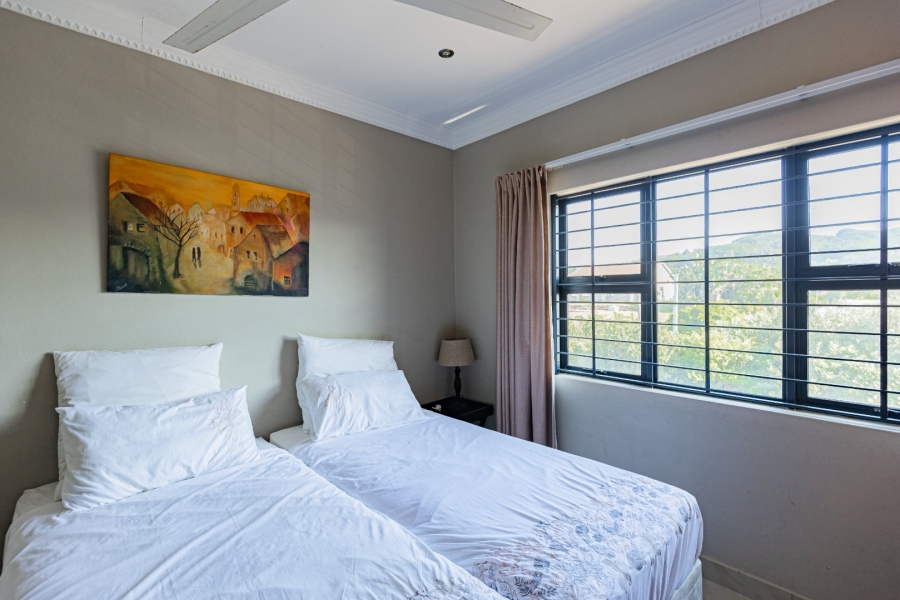 4 Bedroom Property for Sale in Sea Park KwaZulu-Natal
