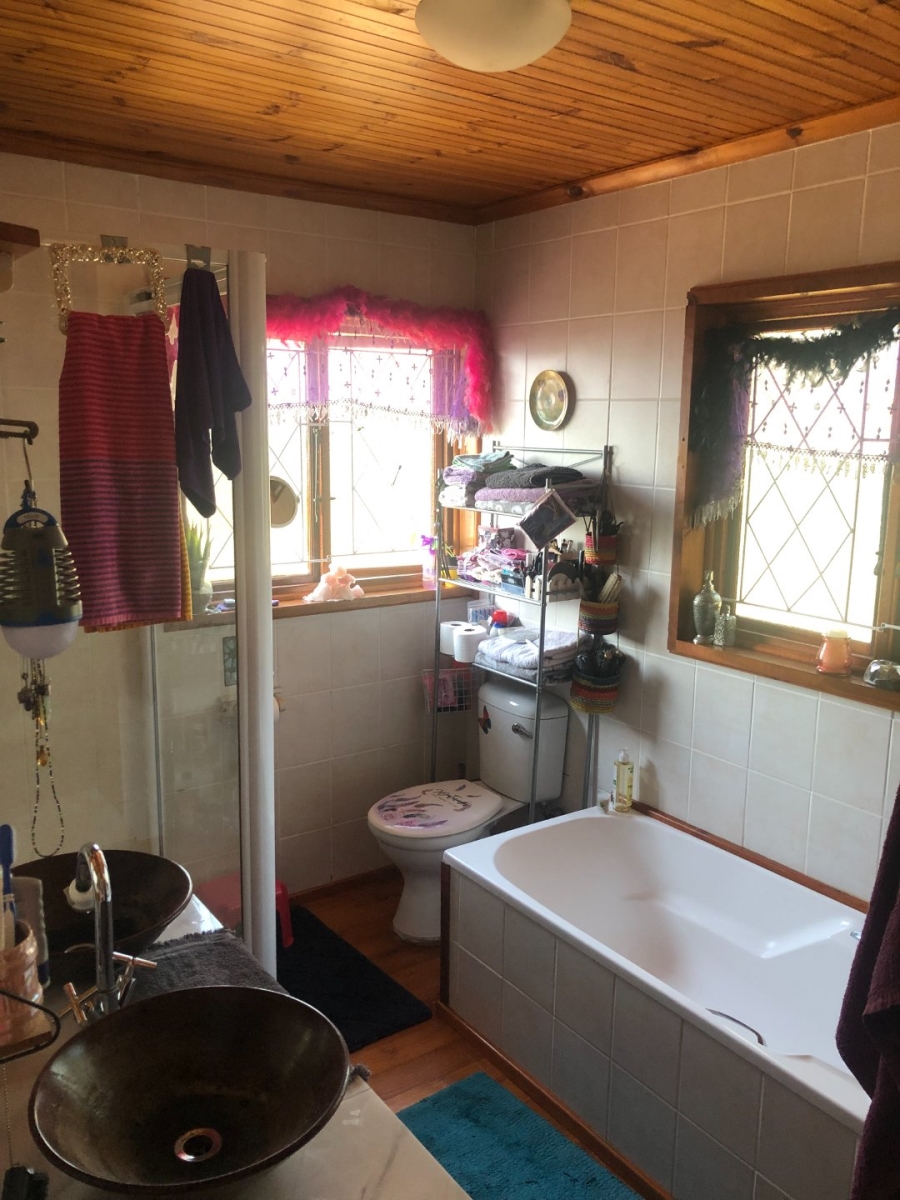 To Let 3 Bedroom Property for Rent in Southport KwaZulu-Natal