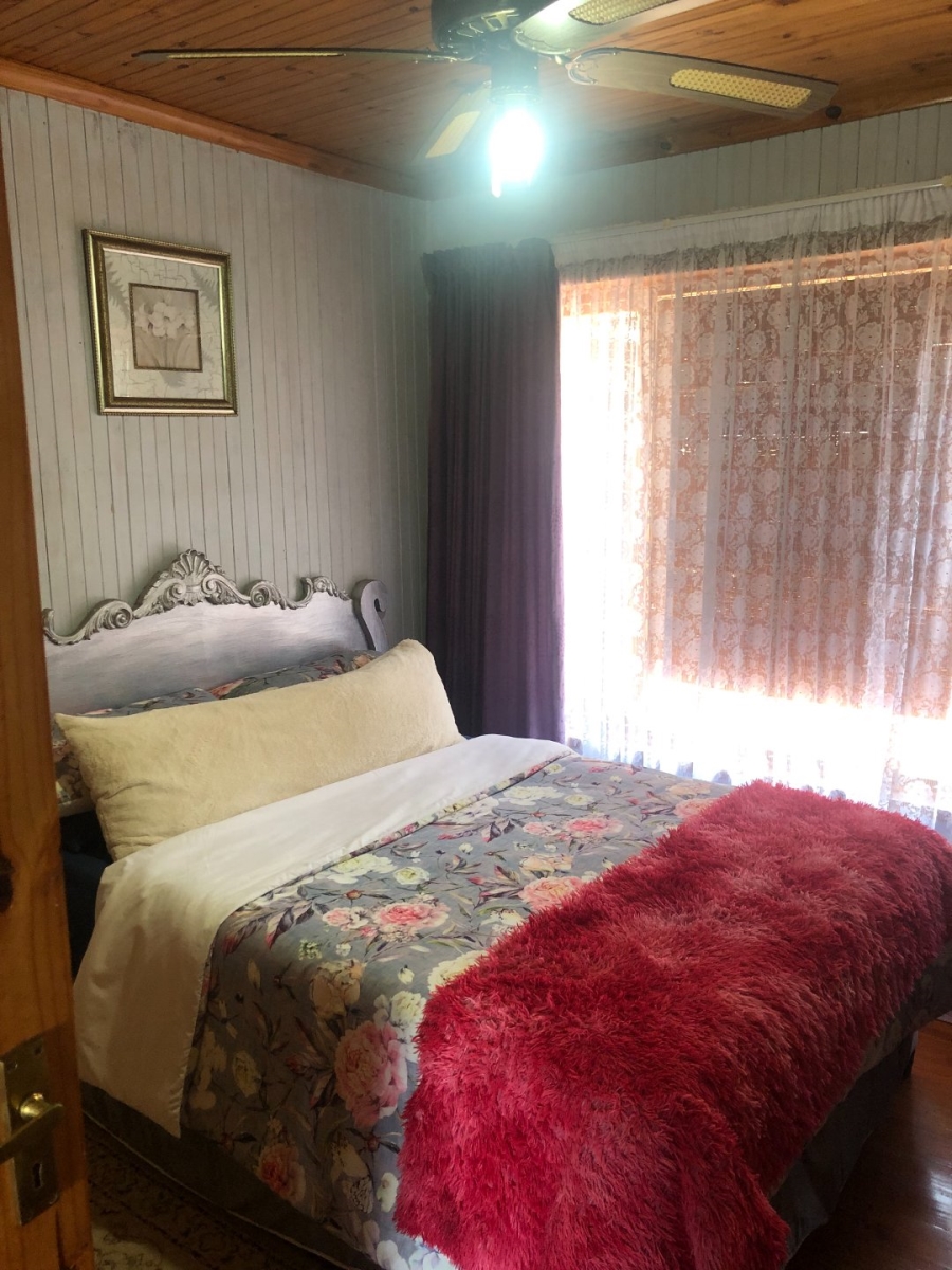 To Let 3 Bedroom Property for Rent in Southport KwaZulu-Natal