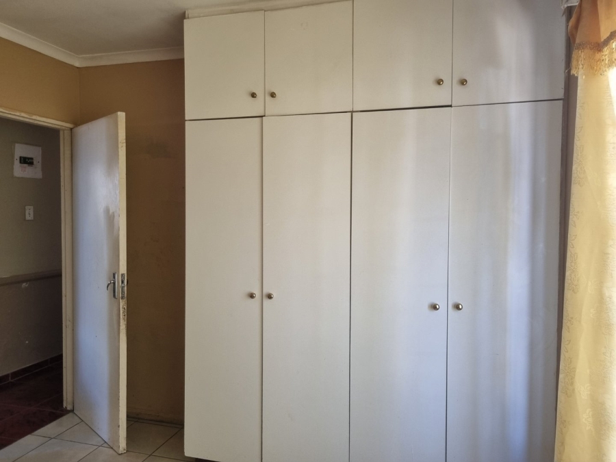 To Let 3 Bedroom Property for Rent in Cleland KwaZulu-Natal