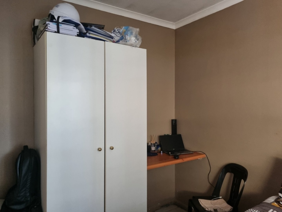 To Let 3 Bedroom Property for Rent in Cleland KwaZulu-Natal