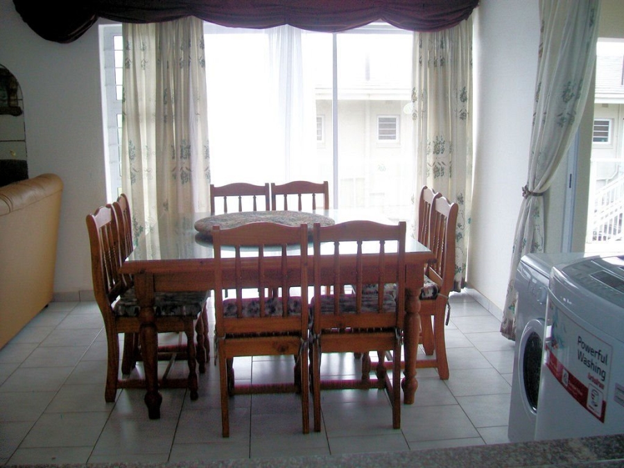 3 Bedroom Property for Sale in Uvongo KwaZulu-Natal