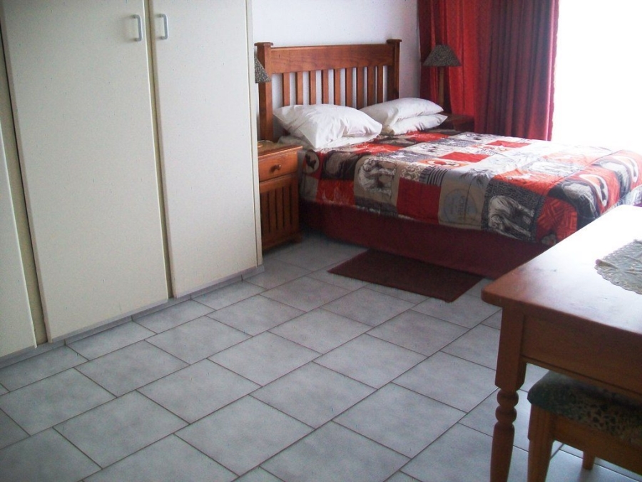 3 Bedroom Property for Sale in Uvongo KwaZulu-Natal