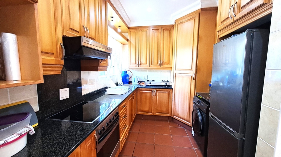 3 Bedroom Property for Sale in Port Edward KwaZulu-Natal