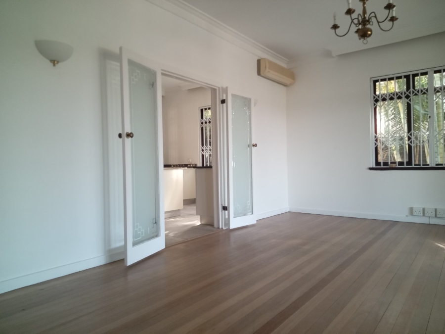 To Let 2 Bedroom Property for Rent in Glenwood KwaZulu-Natal