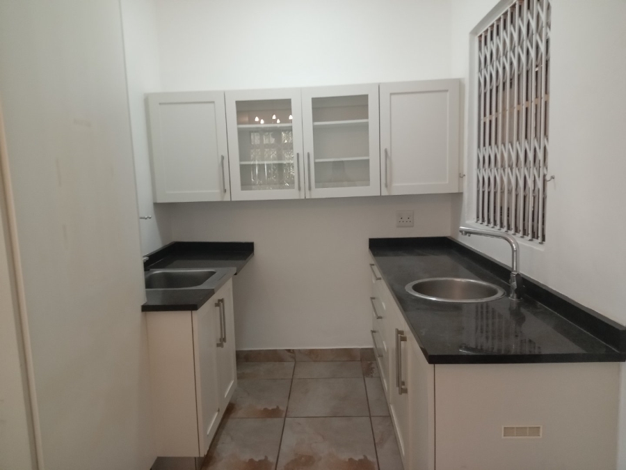 To Let 2 Bedroom Property for Rent in Glenwood KwaZulu-Natal