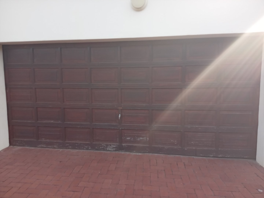 To Let 2 Bedroom Property for Rent in Glenwood KwaZulu-Natal