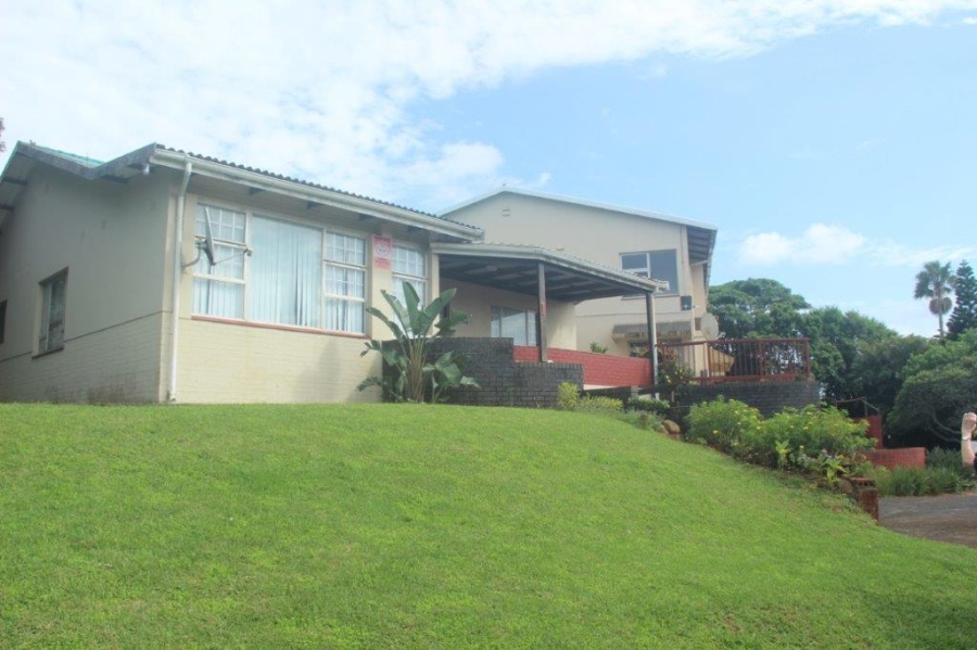 2 Bedroom Property for Sale in Umtentweni KwaZulu-Natal