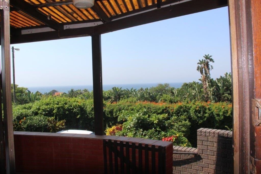 2 Bedroom Property for Sale in Umtentweni KwaZulu-Natal