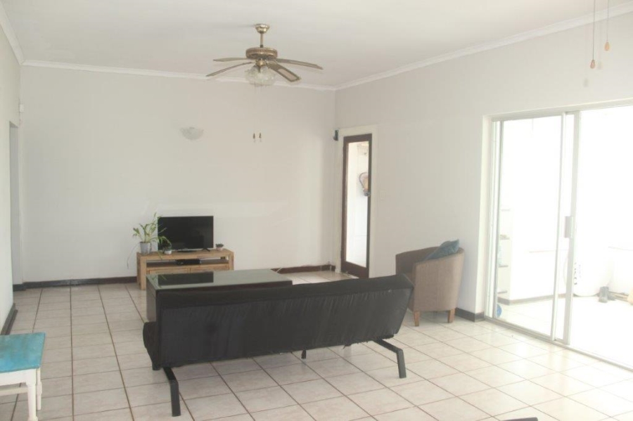 2 Bedroom Property for Sale in Umtentweni KwaZulu-Natal