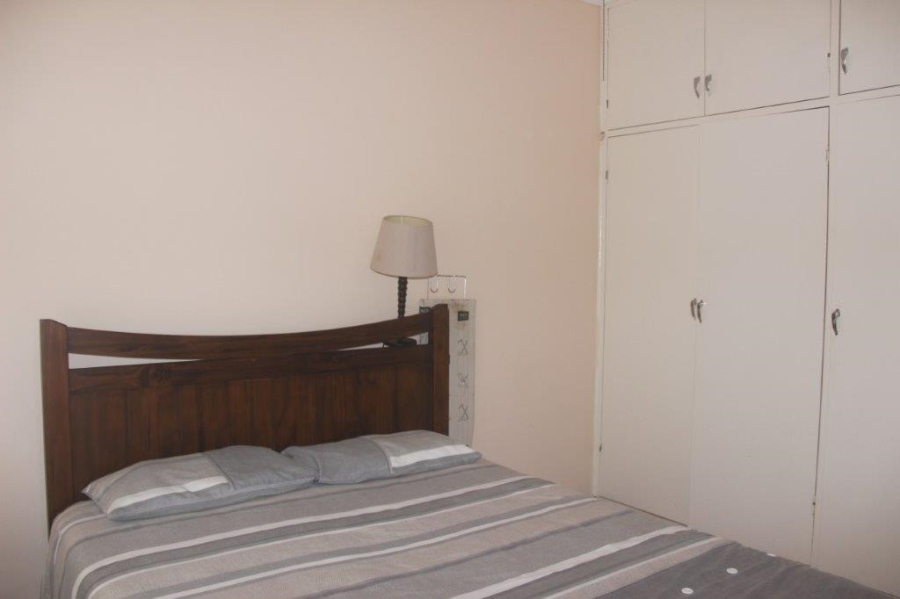 2 Bedroom Property for Sale in Umtentweni KwaZulu-Natal
