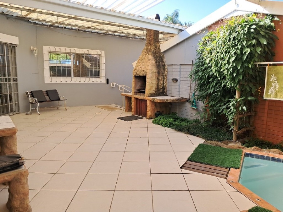 2 Bedroom Property for Sale in Southport KwaZulu-Natal