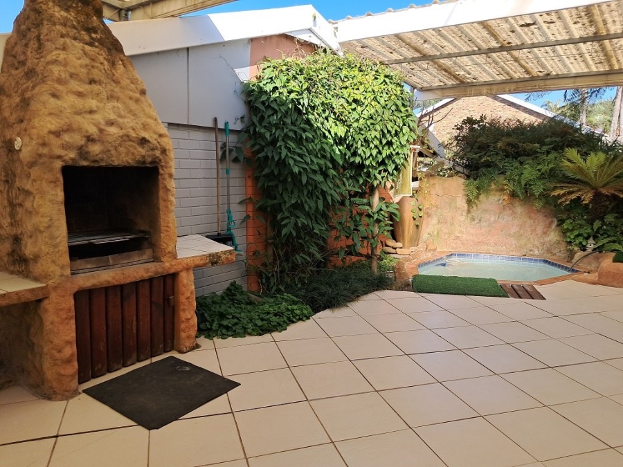 2 Bedroom Property for Sale in Southport KwaZulu-Natal