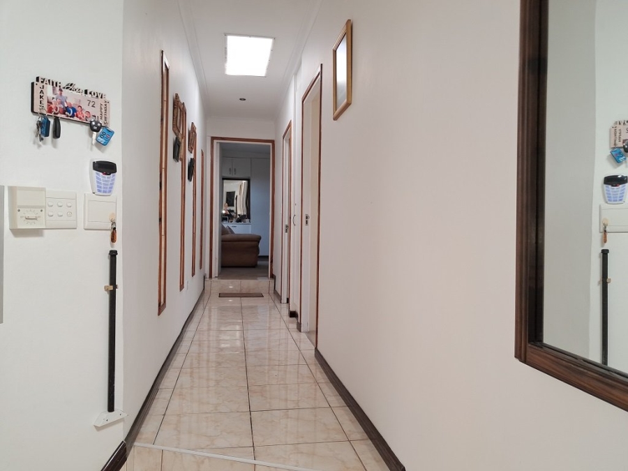 2 Bedroom Property for Sale in Southport KwaZulu-Natal