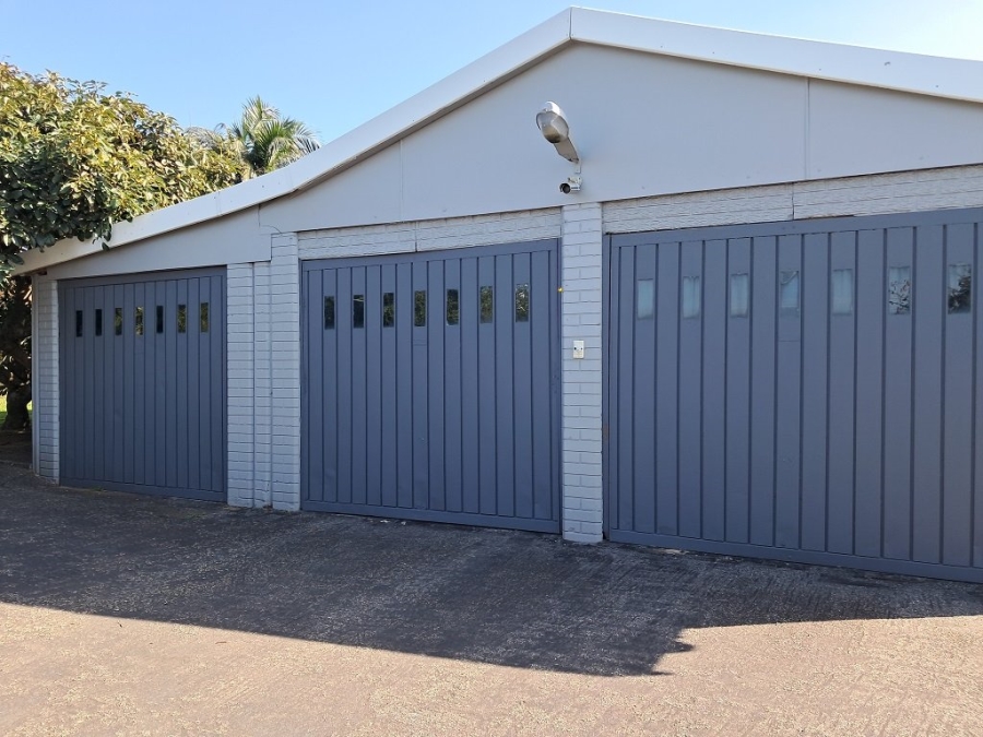 2 Bedroom Property for Sale in Southport KwaZulu-Natal