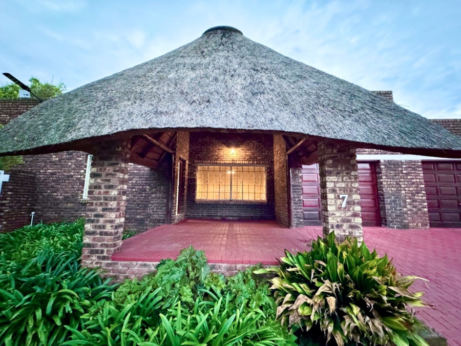2 Bedroom Property for Sale in Aviary Hill KwaZulu-Natal