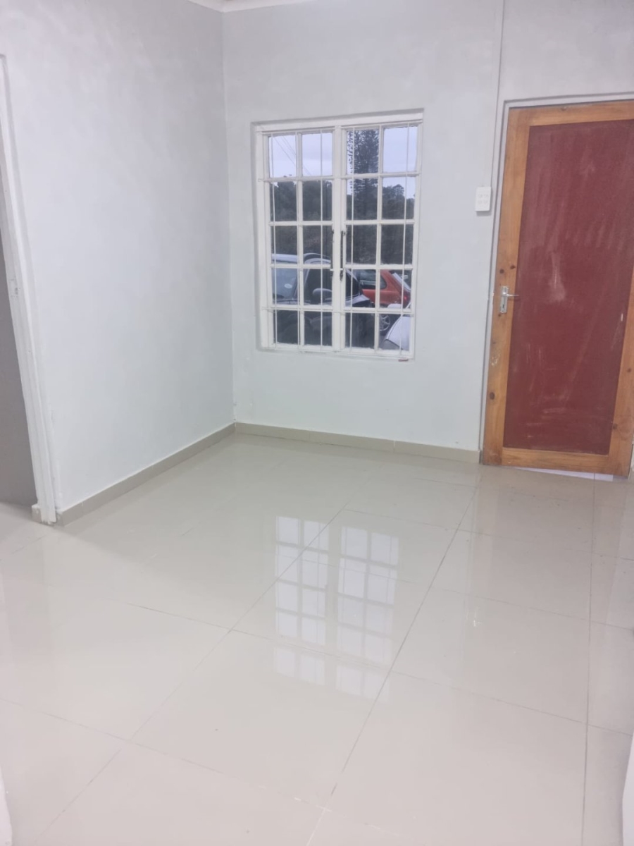 To Let 2 Bedroom Property for Rent in Northdene KwaZulu-Natal