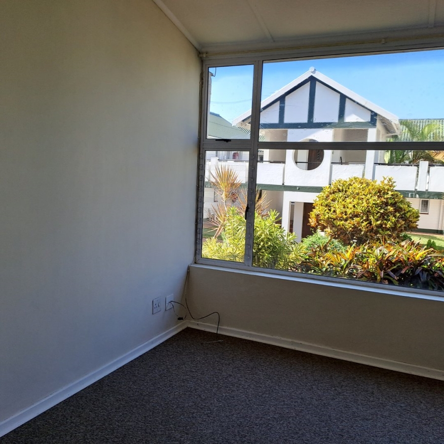 1 Bedroom Property for Sale in Scottburgh Central KwaZulu-Natal