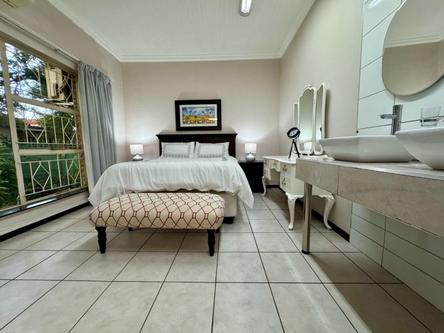 4 Bedroom Property for Sale in Huttenheights KwaZulu-Natal