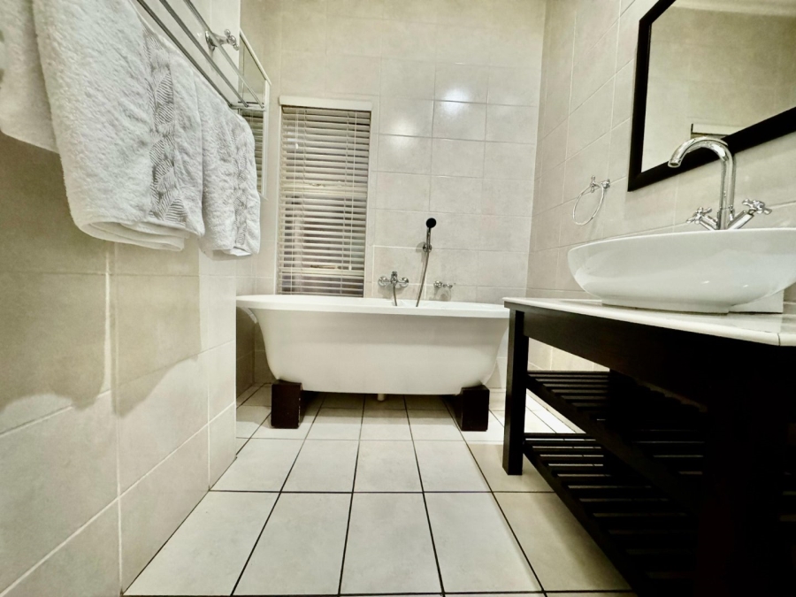 4 Bedroom Property for Sale in Huttenheights KwaZulu-Natal