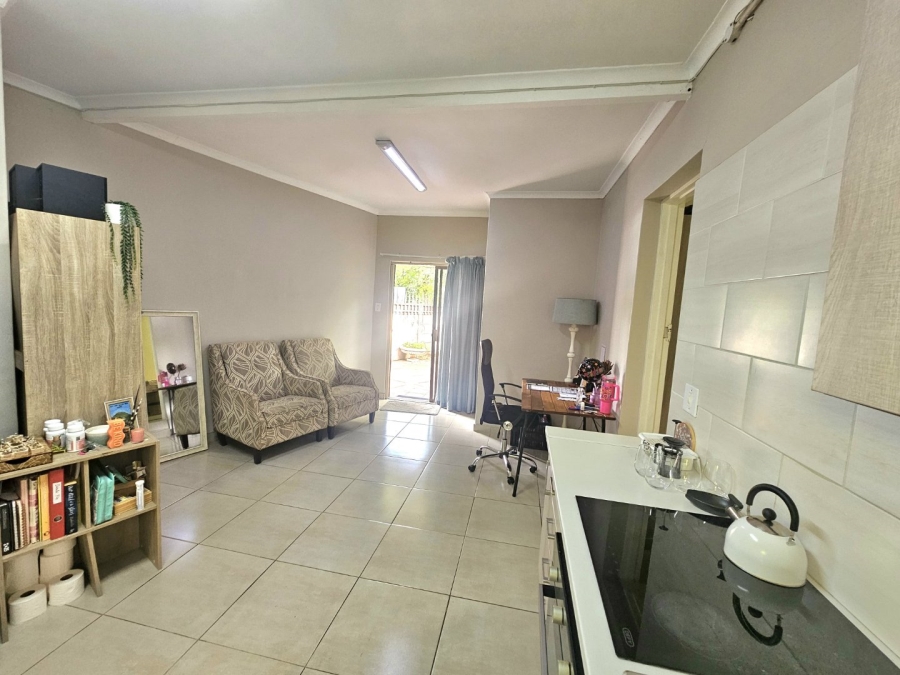 4 Bedroom Property for Sale in Huttenheights KwaZulu-Natal