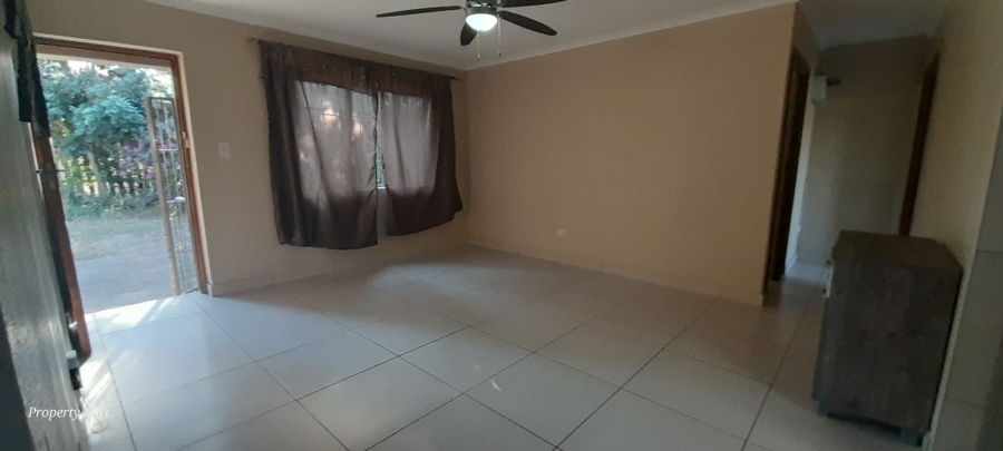 3 Bedroom Property for Sale in Uvongo KwaZulu-Natal