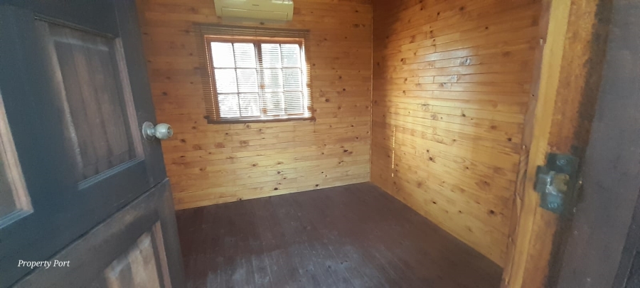 3 Bedroom Property for Sale in Uvongo KwaZulu-Natal