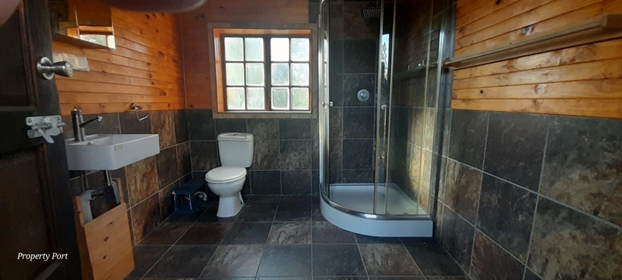 3 Bedroom Property for Sale in Uvongo KwaZulu-Natal