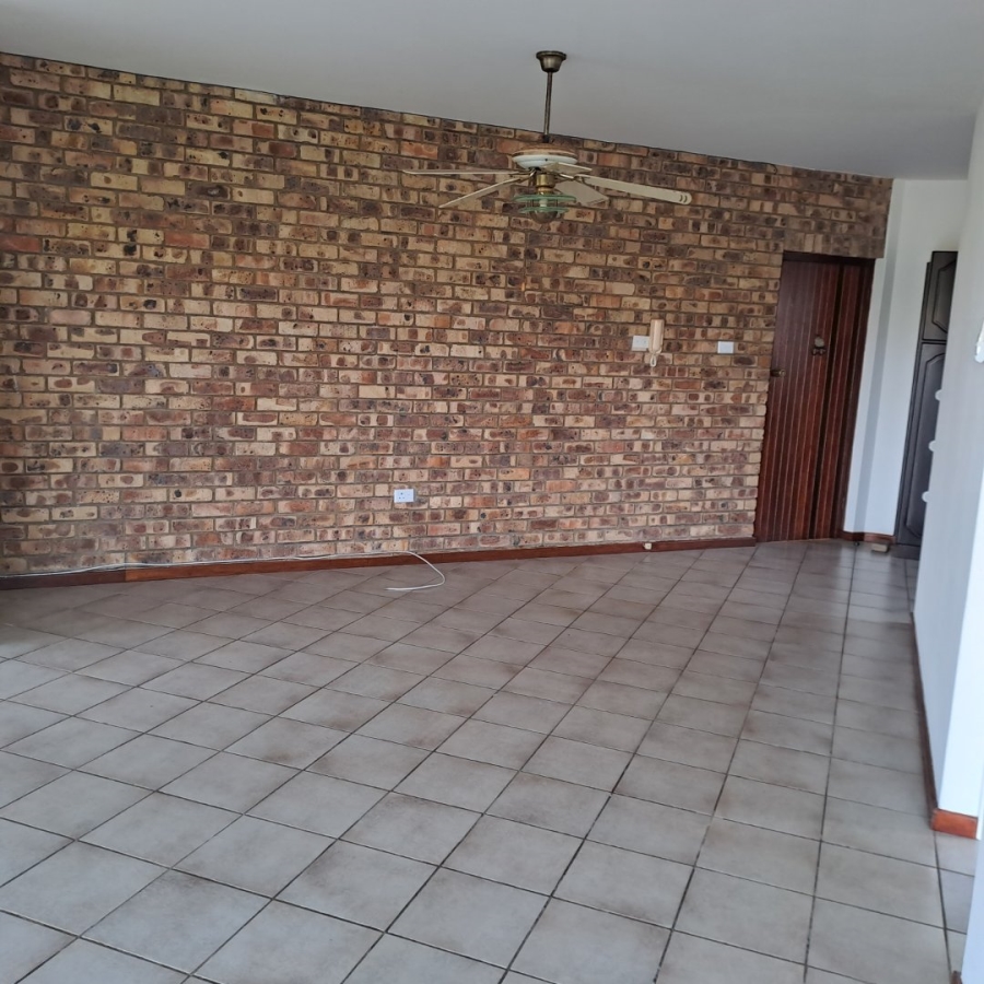 2 Bedroom Property for Sale in Freeland Park KwaZulu-Natal