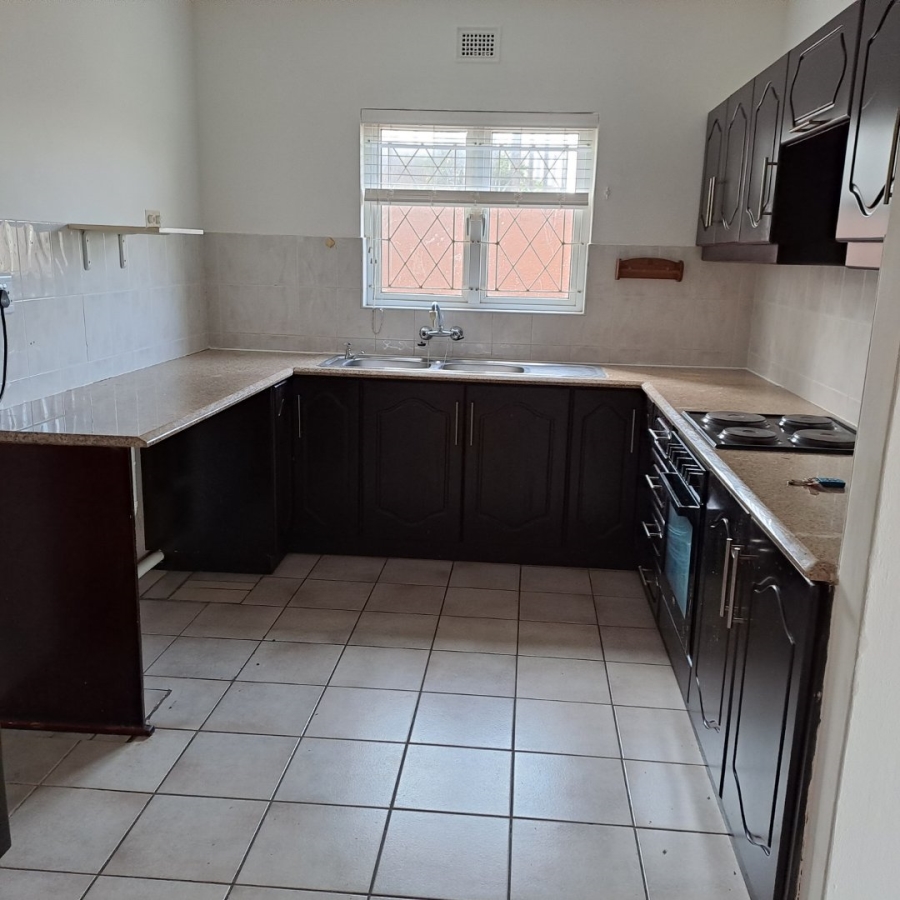 2 Bedroom Property for Sale in Freeland Park KwaZulu-Natal