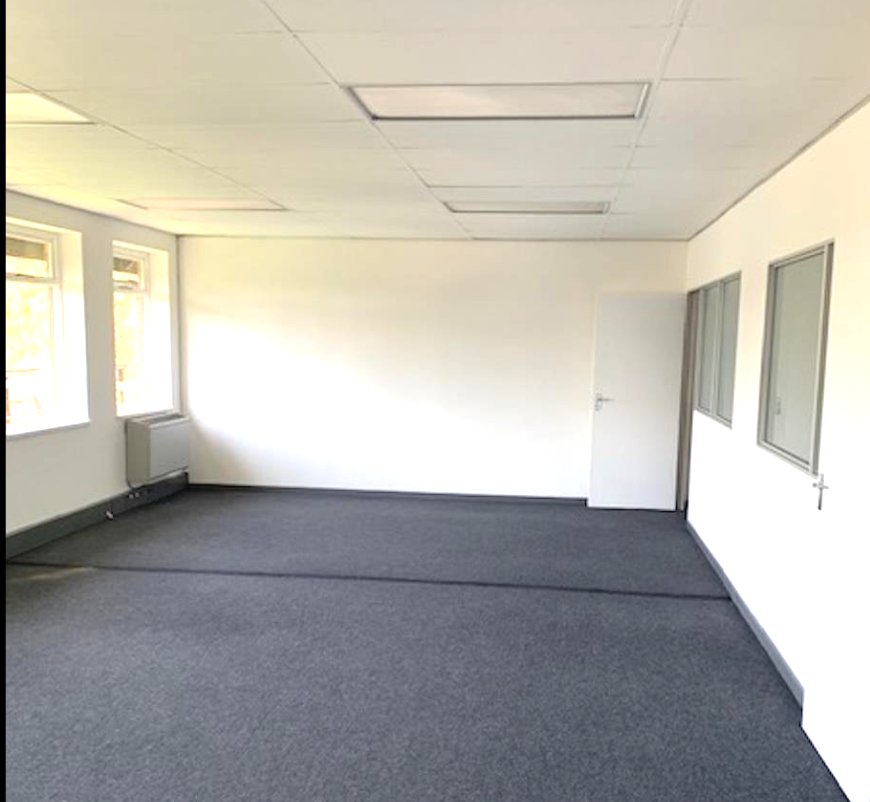 To Let commercial Property for Rent in Hilton Central KwaZulu-Natal