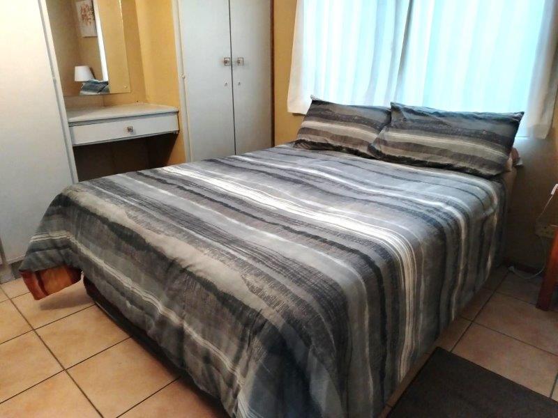 2 Bedroom Property for Sale in Hibberdene KwaZulu-Natal