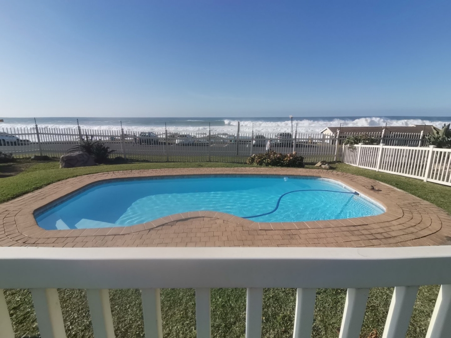 3 Bedroom Property for Sale in Manaba Beach KwaZulu-Natal
