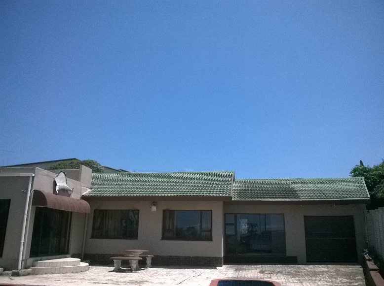 3 Bedroom Property for Sale in Uvongo KwaZulu-Natal