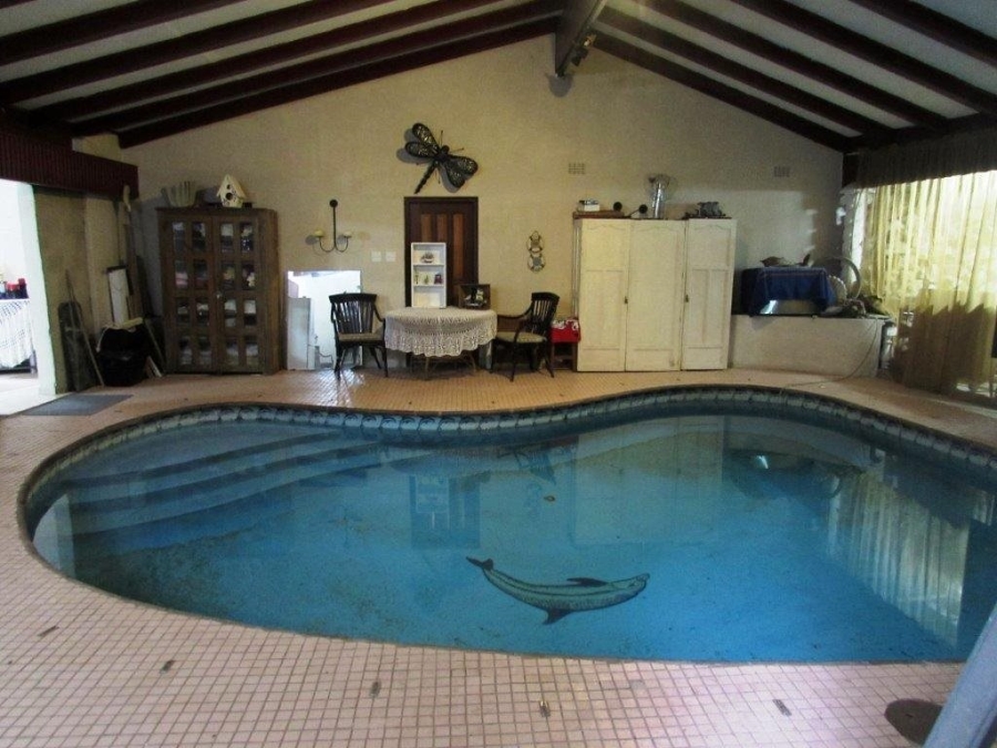 13 Bedroom Property for Sale in Umtentweni KwaZulu-Natal