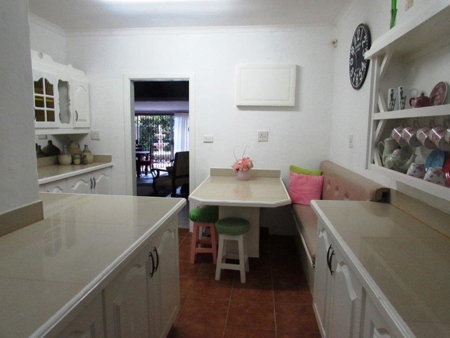 13 Bedroom Property for Sale in Umtentweni KwaZulu-Natal