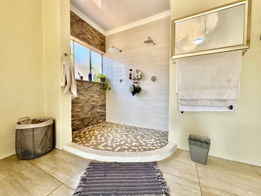 4 Bedroom Property for Sale in Utrecht Rural KwaZulu-Natal