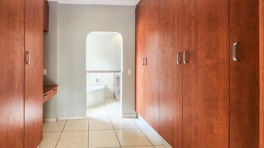 4 Bedroom Property for Sale in Shelly Beach KwaZulu-Natal