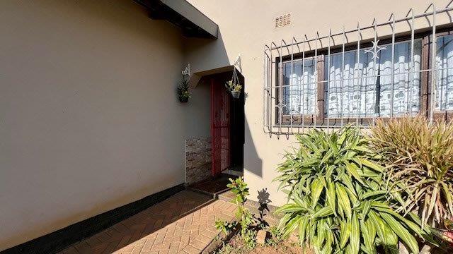 4 Bedroom Property for Sale in Margate KwaZulu-Natal