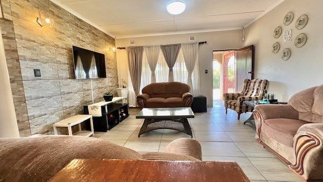 4 Bedroom Property for Sale in Margate KwaZulu-Natal