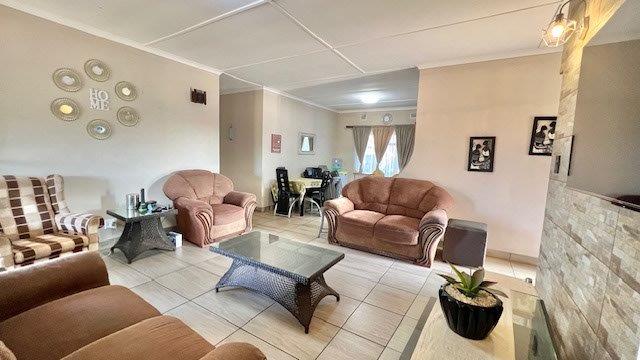 4 Bedroom Property for Sale in Margate KwaZulu-Natal