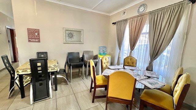 4 Bedroom Property for Sale in Margate KwaZulu-Natal