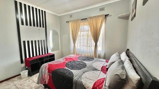 4 Bedroom Property for Sale in Margate KwaZulu-Natal