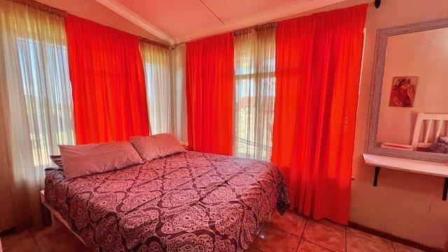 4 Bedroom Property for Sale in Margate KwaZulu-Natal