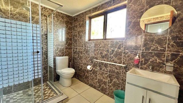 4 Bedroom Property for Sale in Margate KwaZulu-Natal