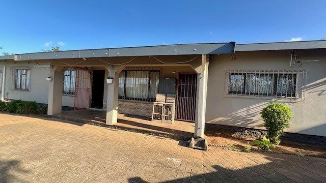 4 Bedroom Property for Sale in Margate KwaZulu-Natal