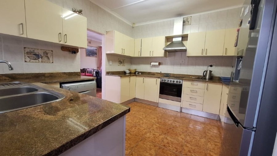 3 Bedroom Property for Sale in Marburg KwaZulu-Natal